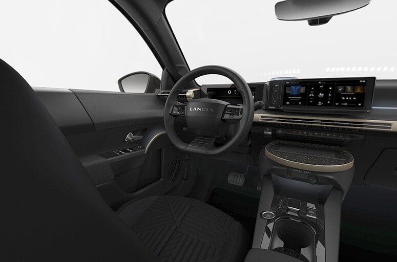 1728984995651_lancia-ypsilon-interni-1