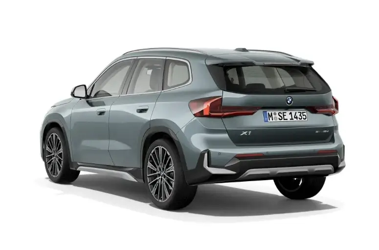 1673458981315_bmw-X1-sDrive18d-posteriore